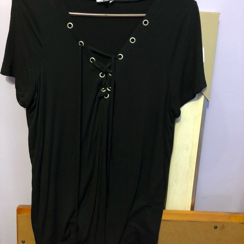 Tobi Lace up Shirt. NWOT